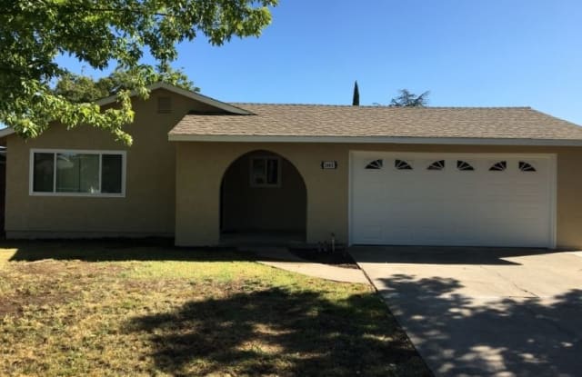 2440 Covered Wagon Cir - 2440 Covered Wagon Circle, Elverta, CA 95626