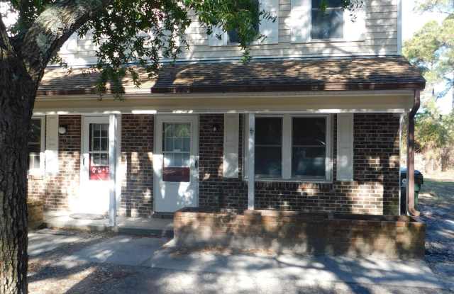 Photo of 2005 Lennoxville Road unit: B