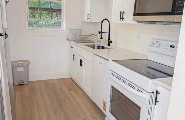 2224 Elizabeth Avenue SE