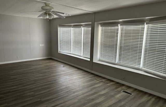 311 48th Ave. Dr. West
