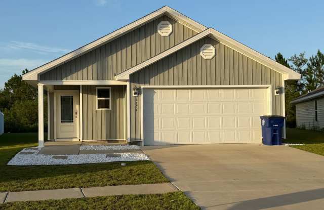 Charming 3Bed/2Ba in LIBERTY Community! *SPECIAL: 1/2 OFF 1st Month's Rent!*
