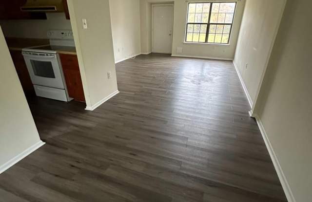 Photo of 104 WILLOW Turn unit: A