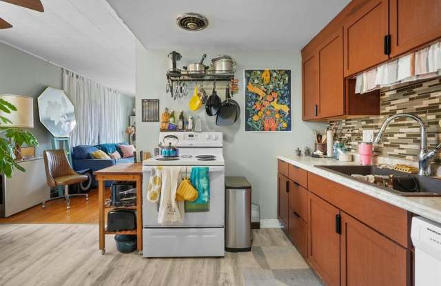 1140 East Johnson Street - 2