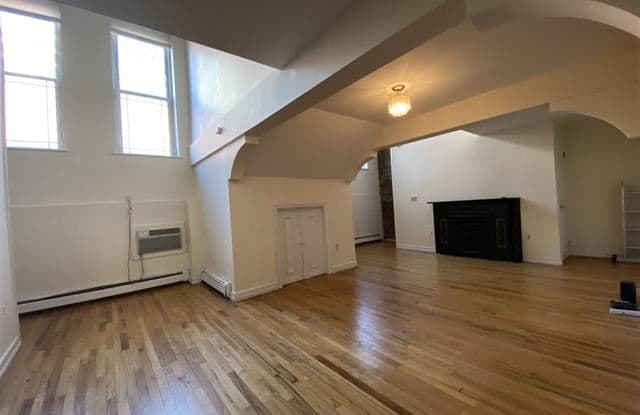 207 14th St 1F - 207 14th St, Hoboken, NJ 07030