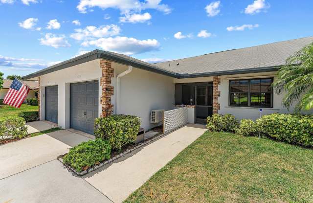 128 Moccasin Trail S