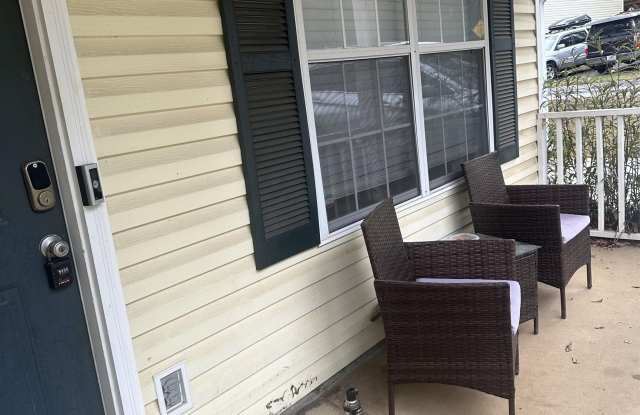 3140 Camelliawood Circle W