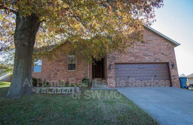 2014 N Bradbury Ln - 2014 North Bradbury Lane, Ozark, MO 65721