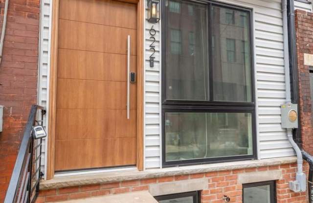 Photo of WOW brand new with Deck