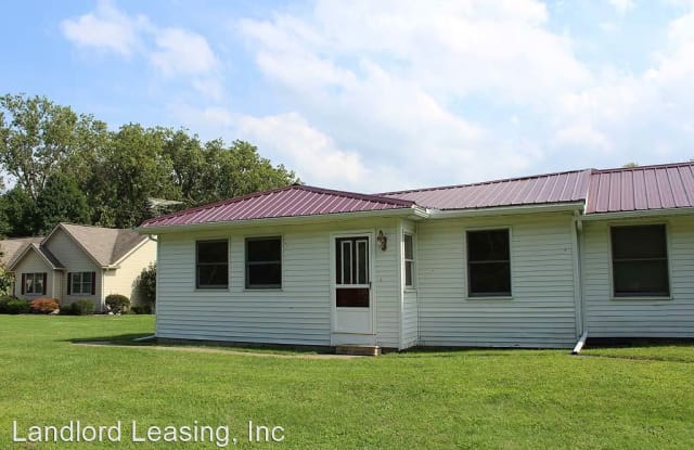 8807 Furnace Road 'B' - 8807 Furnace Road, Erie County, OH 44089