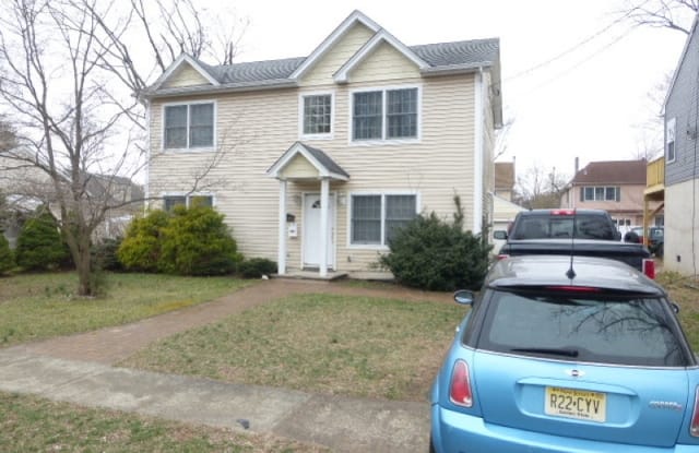 1514 Washington Ave - 1514 Washington Avenue, Pompton Lakes, NJ 07442