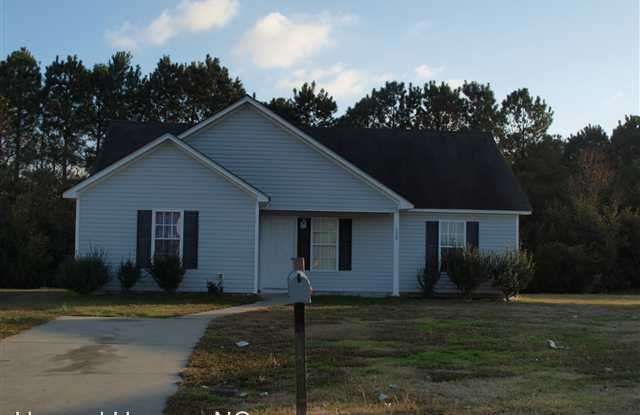 130 Sutton Drive - 130 Sutton Drive, Elizabeth City, NC 27909