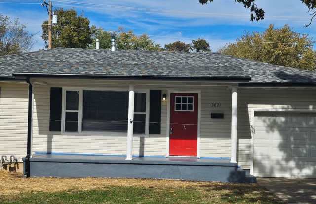 For Rent – Beautifully Remodeled Home in Excellent Joplin Neighborhood