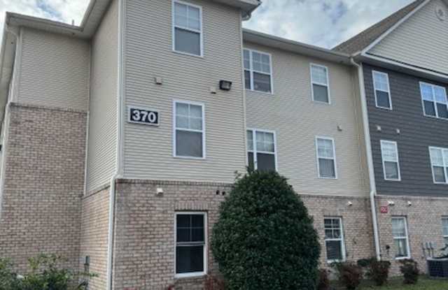 Kerr Crossing - 3 bed, 3 ba