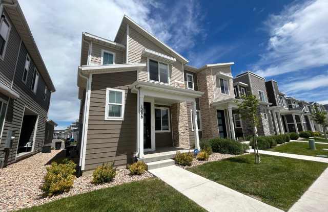 3 Bedroom 2.5 Bathroom Townhouse in Payson, Utah!