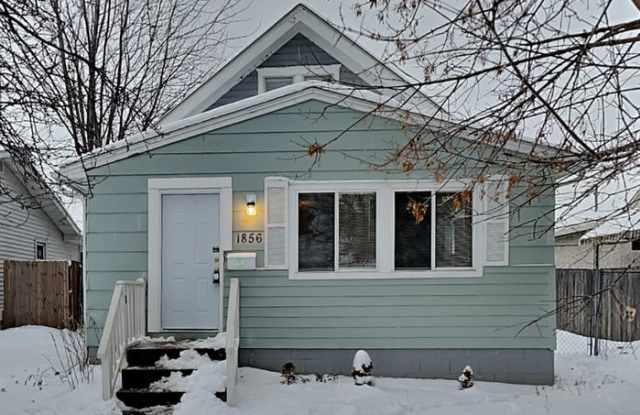 Photo of 1856 Clear Avenue East