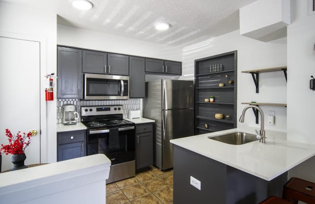 Town Lake Villas