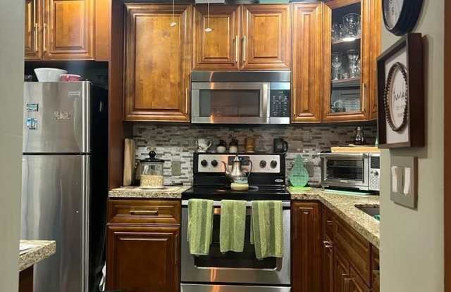 1599 NW 43rd Avenue