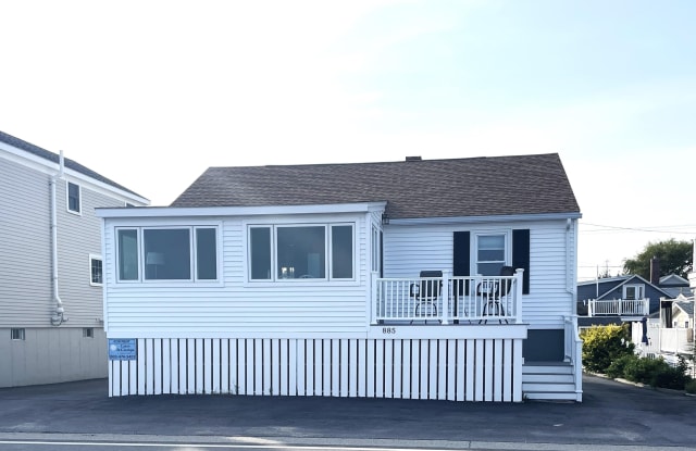 885 Ocean Boulevard - 885 Ocean Boulevard, Rockingham County, NH 03842