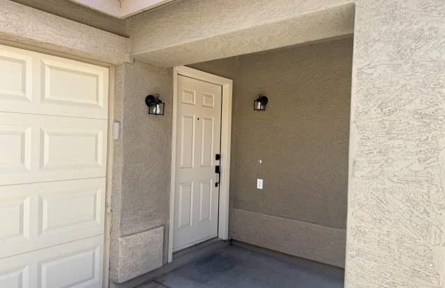 2358 E PEACH TREE Drive