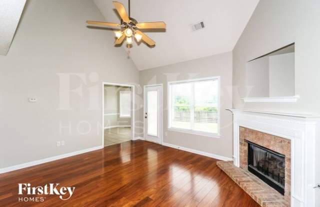 100 Misty Hill Cove