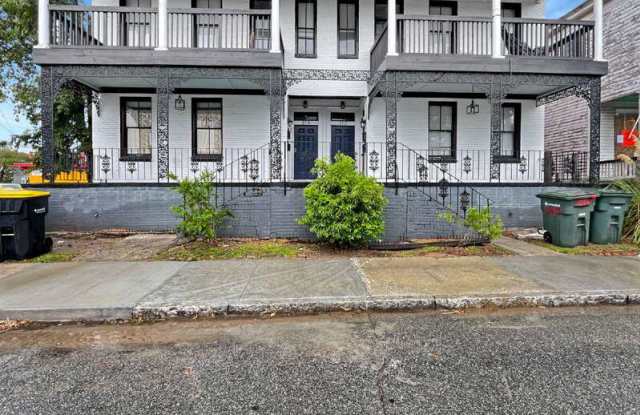 Photo of 316 W 42nd St