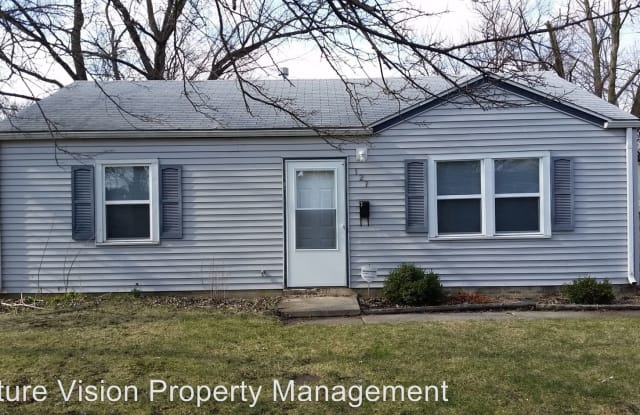 127 Edison St - 127 Edison Rd, Preston Heights, IL 60433