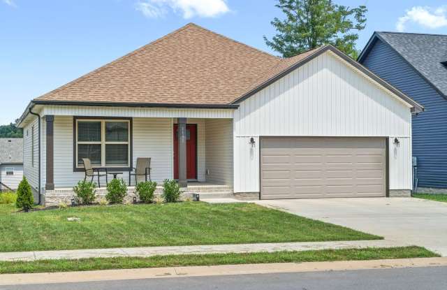 Photo of Pet Friendly Three Bedroom!