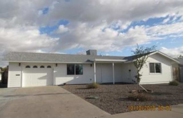 10614 W Alabama Ave - 10614 West Alabama Avenue, Sun City, AZ 85351