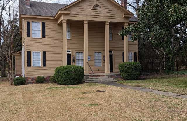 2166 College Street - 2164