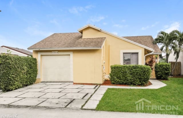 1231 Southwest 110th Avenue - 1231 Southwest 110th Avenue, Pembroke Pines, FL 33025