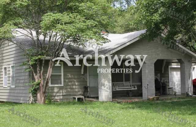 311 S Church St