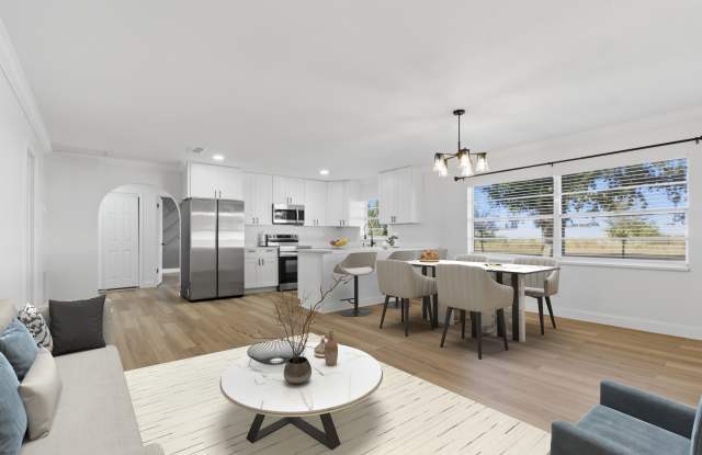 Photo of 4420 W Carmen St