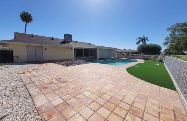 Photo of 17230 N COUNTRY CLUB Drive