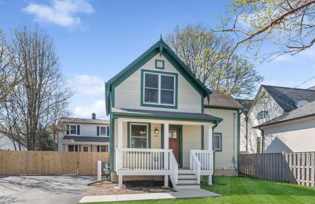 Photo of 293 Scott Street