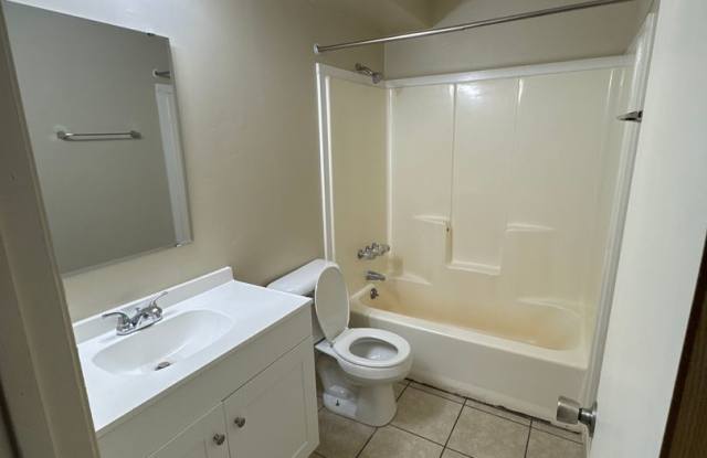 Elwood- 568 East 250 North-1