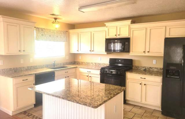 Photo of Spacious 4 Bedroom Home in Ventana Ranch. Upstairs living space! Great location!