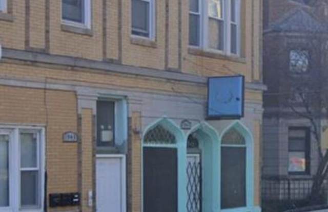 1945 West 48th Street - 1945-2