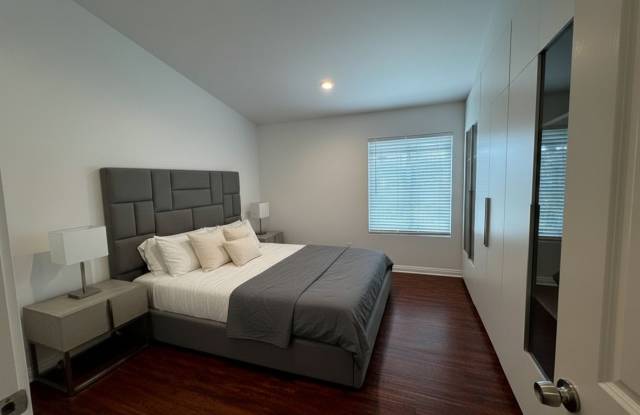 23711 Candlewood Way