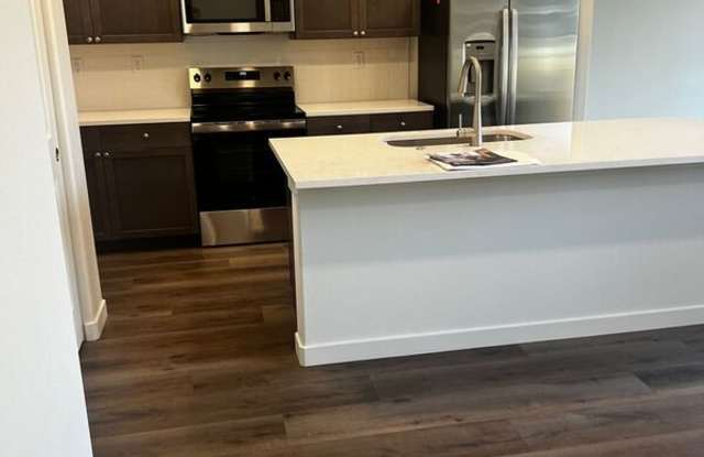 Photo of 3641 E Amazon