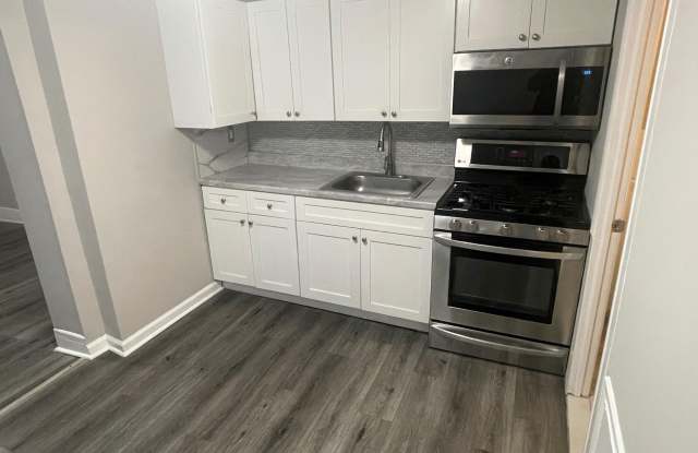 Photo of 439 N SIMPSON Street unit: 2