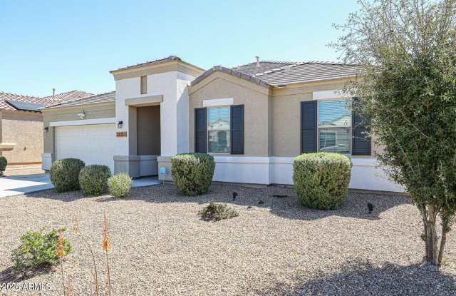 30203 W FAIRMOUNT Avenue