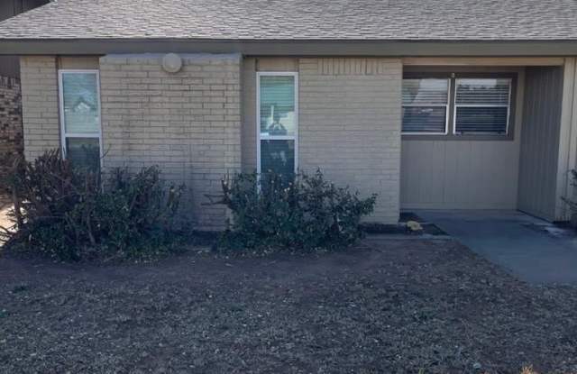 427 Neely Ave unit: A