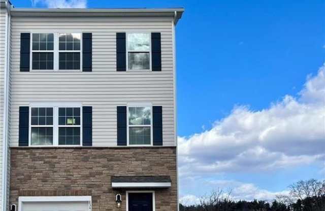 Photo of 8341 Alexander Court