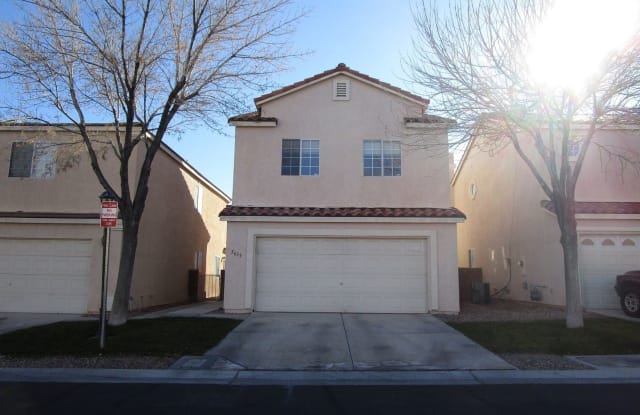 5635 Leaning Oak Ave. - 5635 Leaning Oak Avenue, Spring Valley, NV 89118