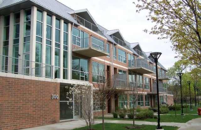 300 Hamilton Street