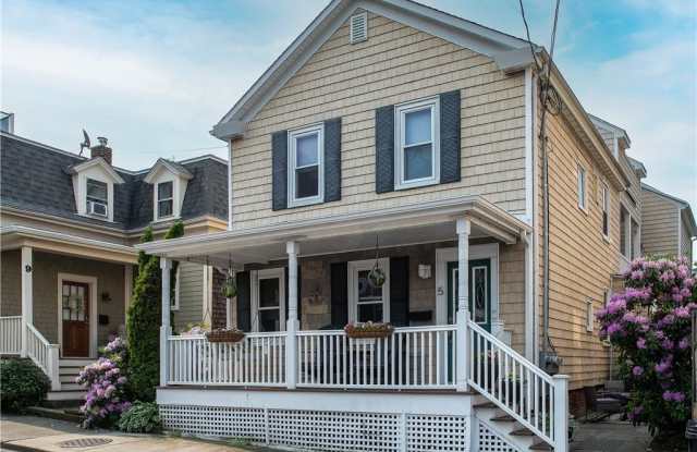 5 Howard Street