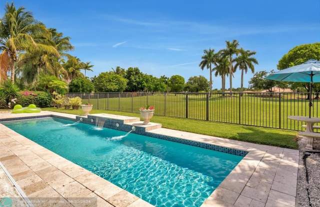 2491 Eagle Run Dr