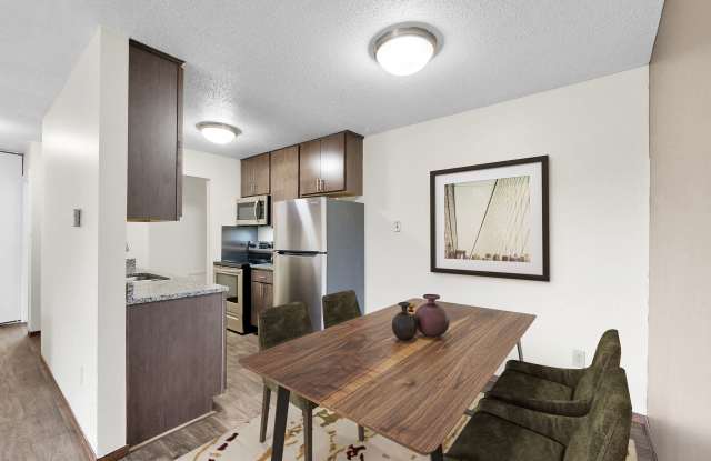 Burnsville Parkway Apartments