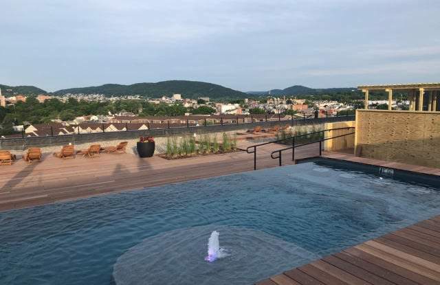 701 Reading Ave Unit E11