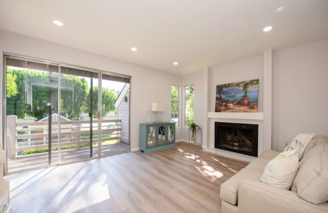 6 Highland View